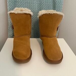 UGG Tan and Cream Fur Lined Boots